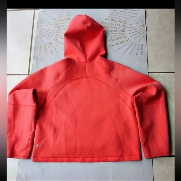 Lululemon Airwrap Modal Pullover - Picture 7 of 8